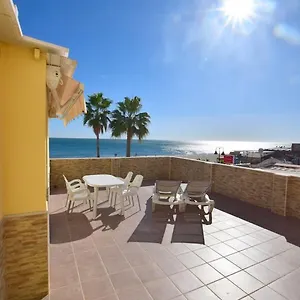 carihuela-1-lnea-de-playa.hotelsinnerja.org/